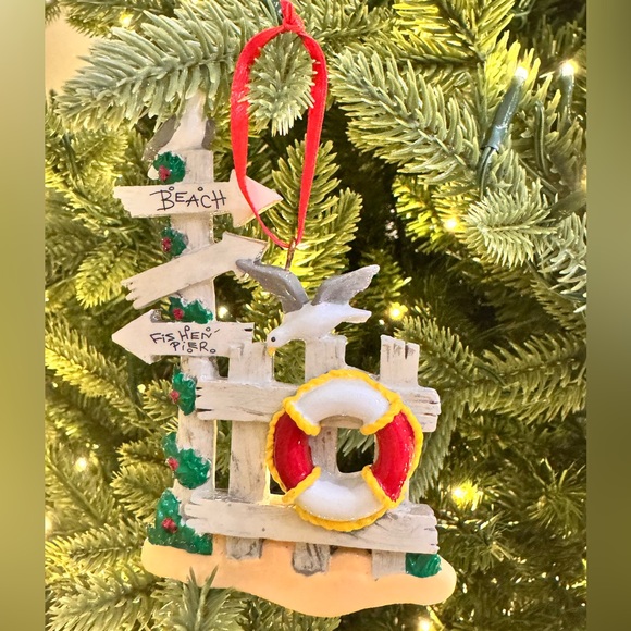 Personalized Ornament Beach Vacation Travelers - Picture 1 of 1
